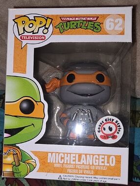 Funko Pop! Michelangelo TMNT Vinyl Figure with Orange Mask #62